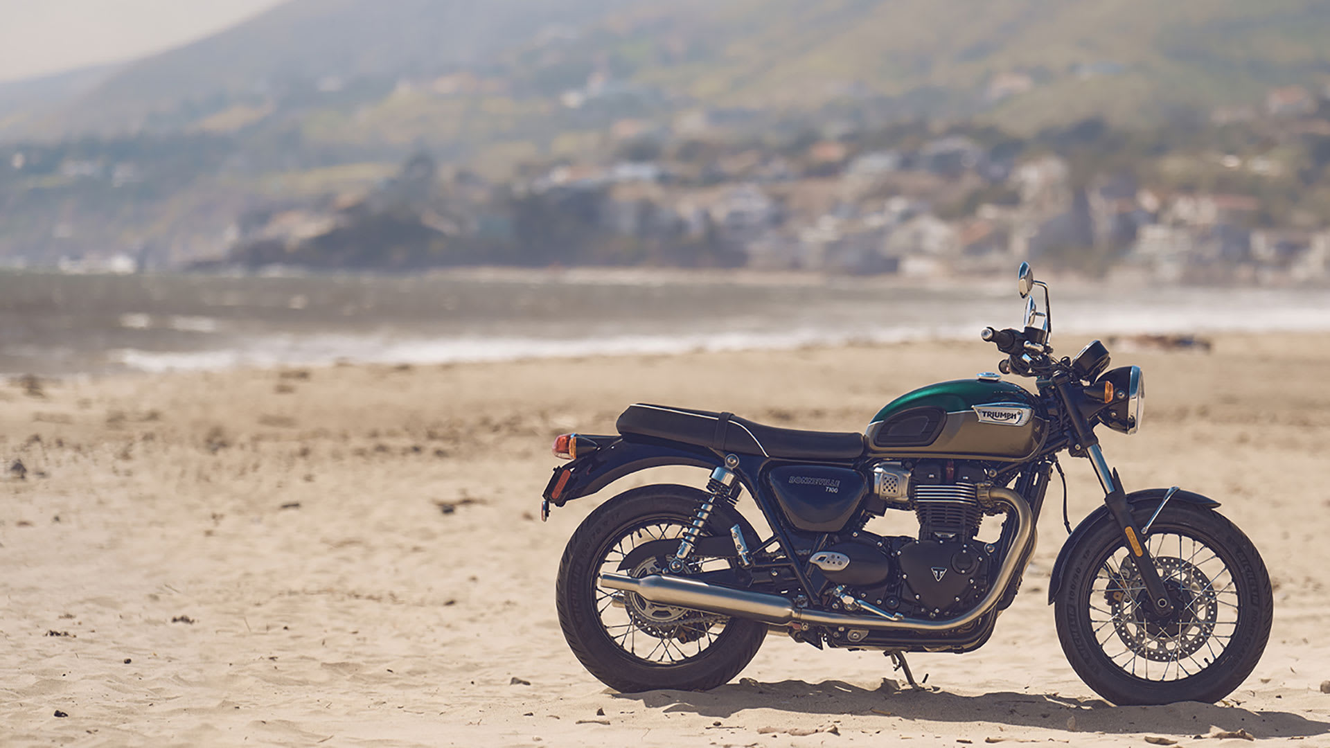 Bonneville T100 | For the Ride